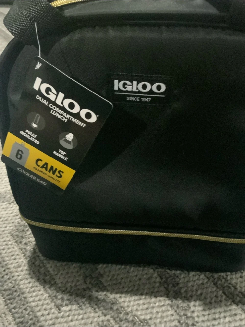 Igloo Dual Compartment Insulated Lunch Bag Cooler – 6 Can Capacity – NWT
